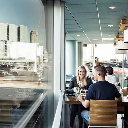 Doubletree By Hilton Rotterdam Centre Ξενοδοχείο Εξωτερικό φωτογραφία