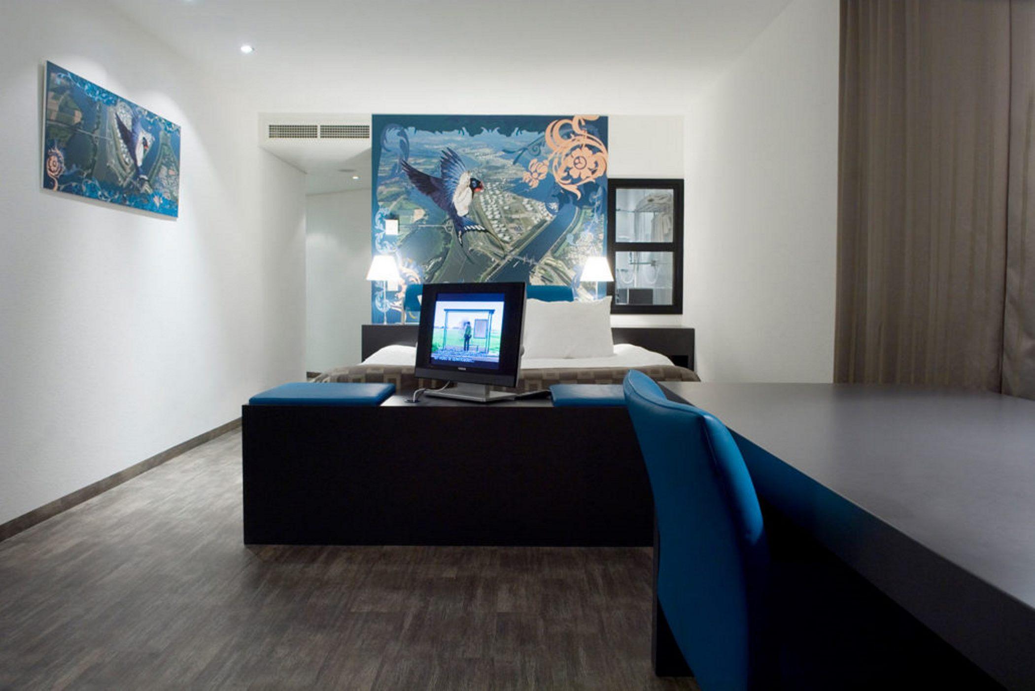 Doubletree By Hilton Rotterdam Centre Ξενοδοχείο Εξωτερικό φωτογραφία