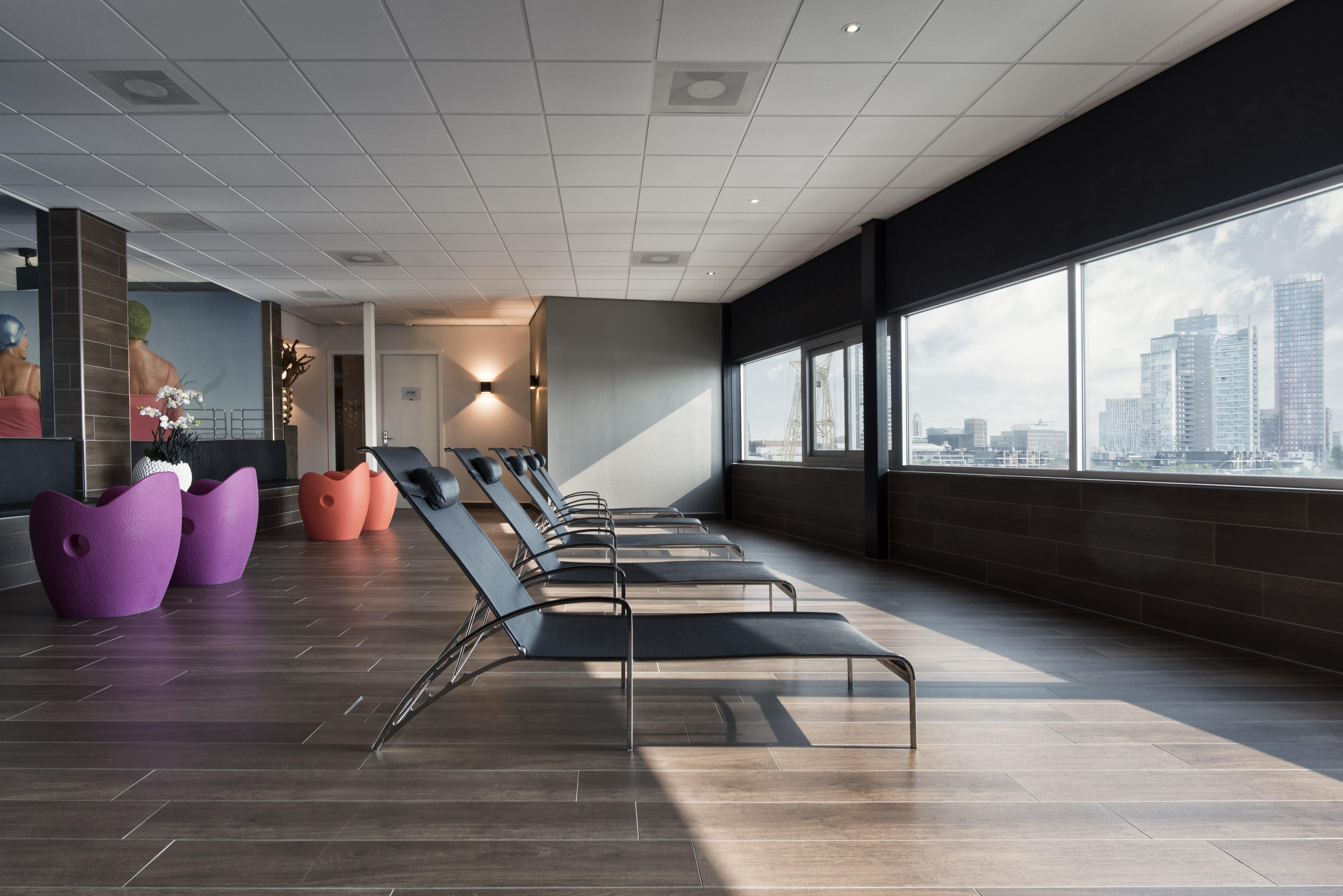 Doubletree By Hilton Rotterdam Centre Ξενοδοχείο Εξωτερικό φωτογραφία