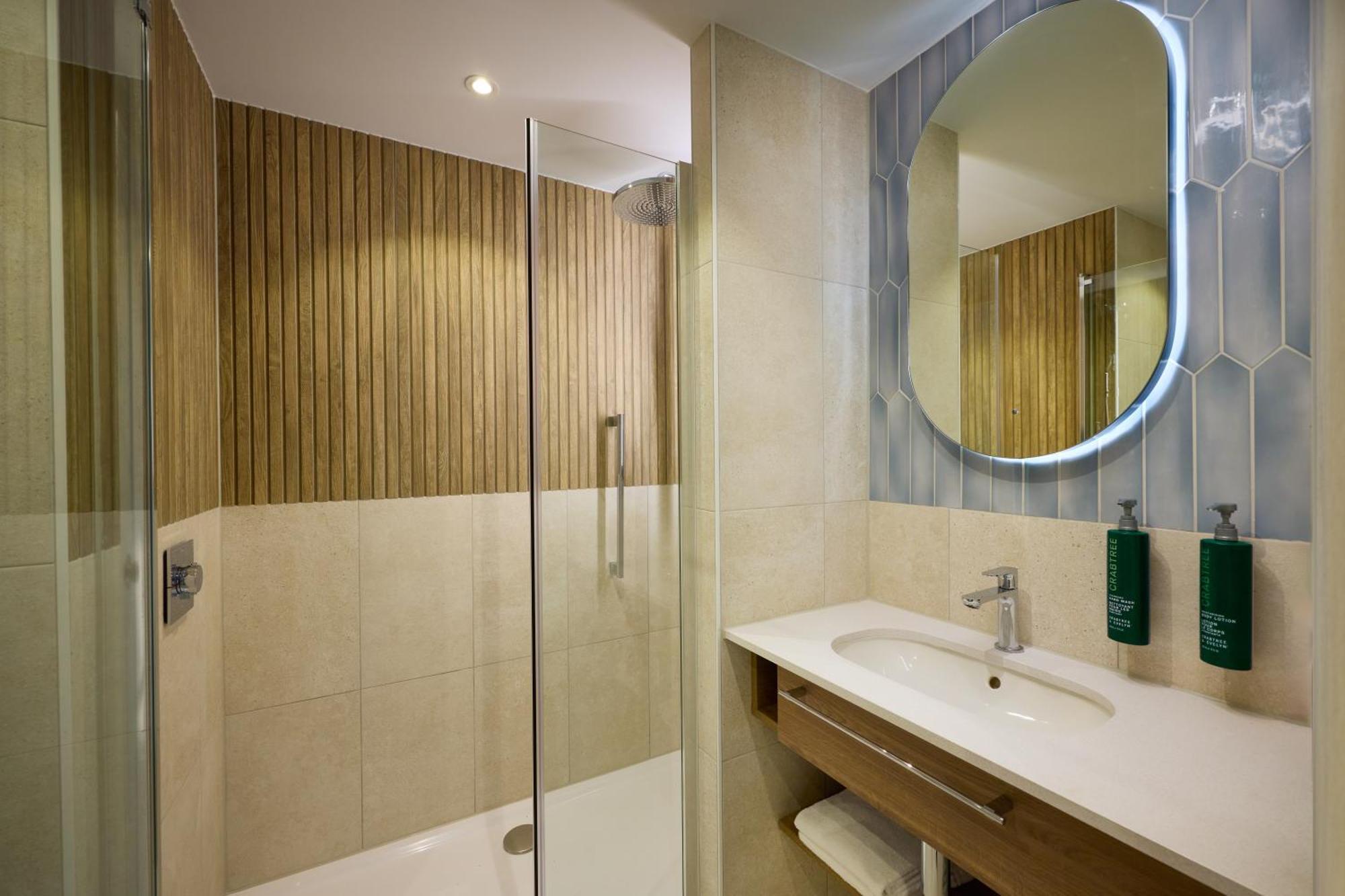 Doubletree By Hilton Rotterdam Centre Ξενοδοχείο Εξωτερικό φωτογραφία